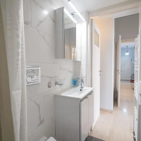 Apartment Agios Ioannis Metro St. 2 Bedrms 6 Pers. Athens