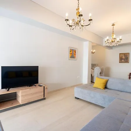 Agios Ioannis Metro St. 2 Bedrms 6 Pers. Apartment Athens