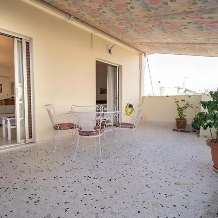 Agios Ioannis Metro St. 2 Bedrms 6 Pers. Apartment *